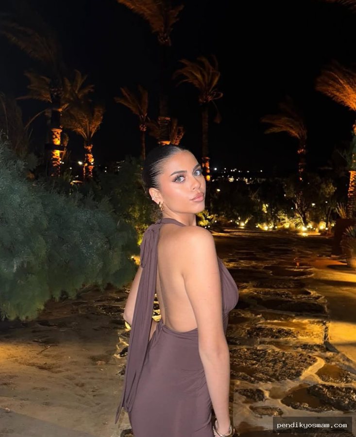 Kurtköy tıra gelen escort bayan Şebnem